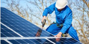 Installation Maintenance Panneaux Solaires Photovoltaïques à Naillat